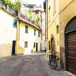 Cozybricks In - In Historical Center - Air Cond & Wifi - Apartment