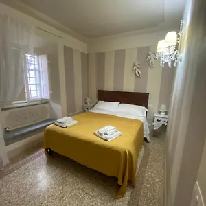 Casa Dei Cherubini Lucca